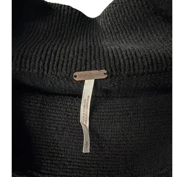 Black Funnel Neck Knit Sweater Small Oversized Minimal - Picture 5 of 6